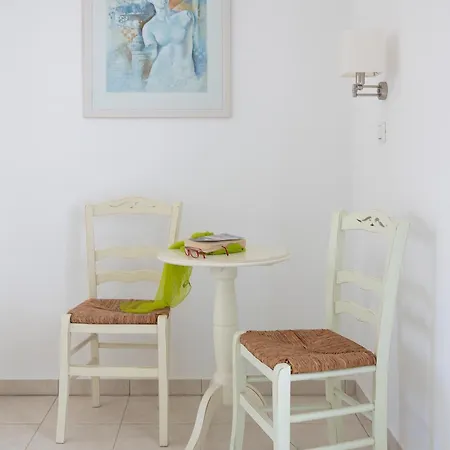 Porto Rondo Agios Prokopios (Naxos)