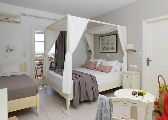 Porto Rondo * Agios Prokopios (Naxos)