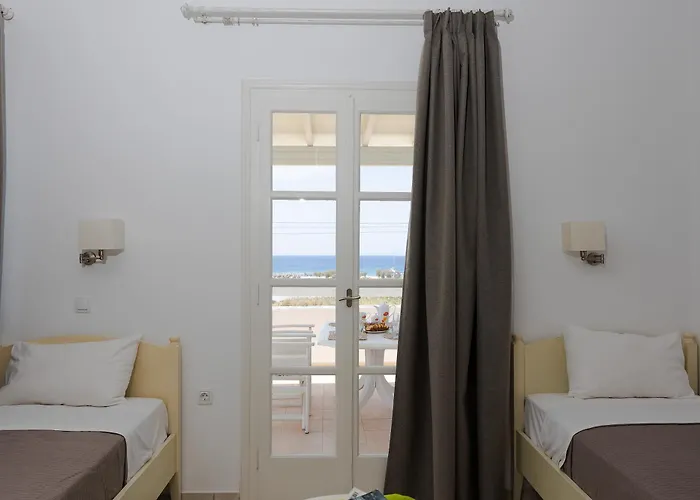 Porto Rondo * Agios Prokopios (Naxos)